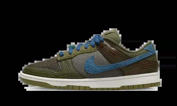 NIKE picture