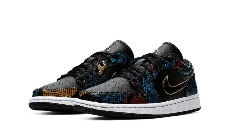 Jordan 1 Low Multi Snakeskin (W) 2/3