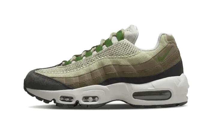NIKE picture