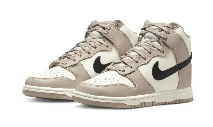 Schuhe - Lifestyle - Unisex - Dunk High - Fossil Stone/black/sail 2/3