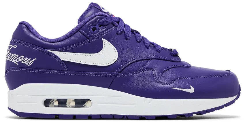 NIKE picture