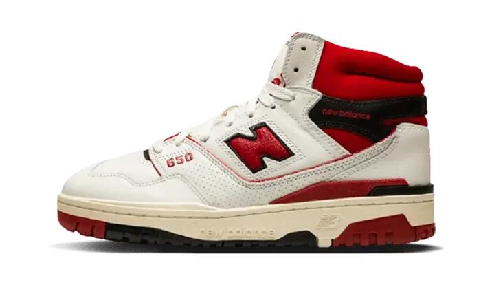 NEW BALANCE picture