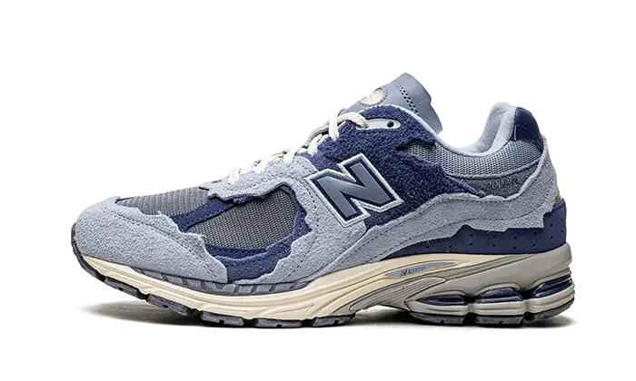 NEW BALANCE picture