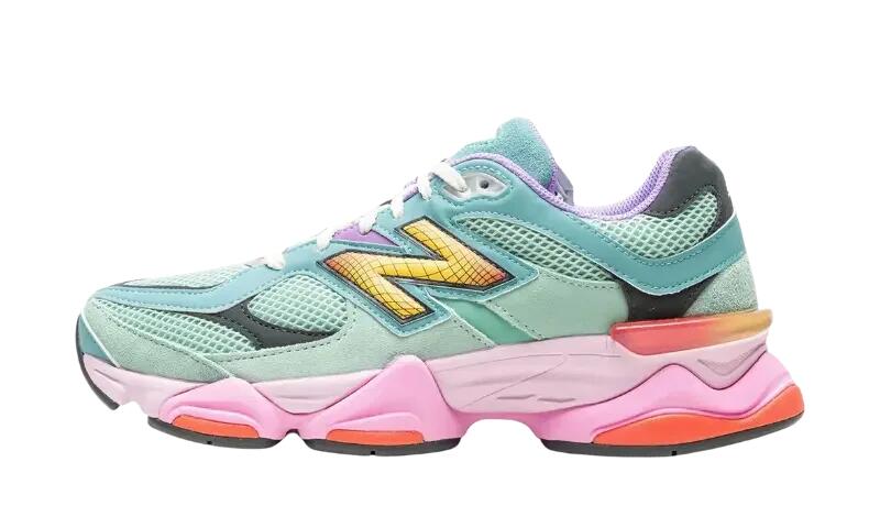 NEW BALANCE picture