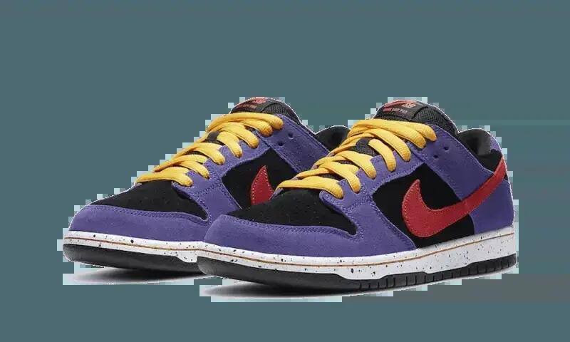 SB Dunk Low ACG Terra 2/3