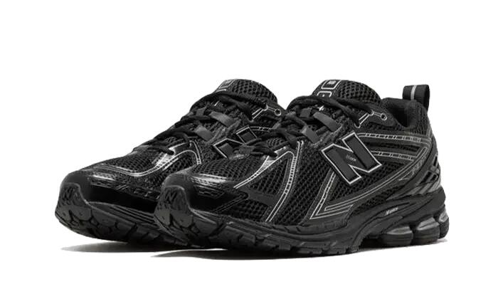 New Balance 1906R Black Grey 2/5
