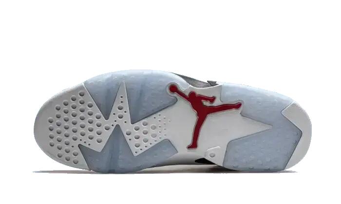Air Jordan 6 Retro Carmine (2021) 4/4