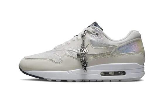 Air Max 1 La Ville Lumière