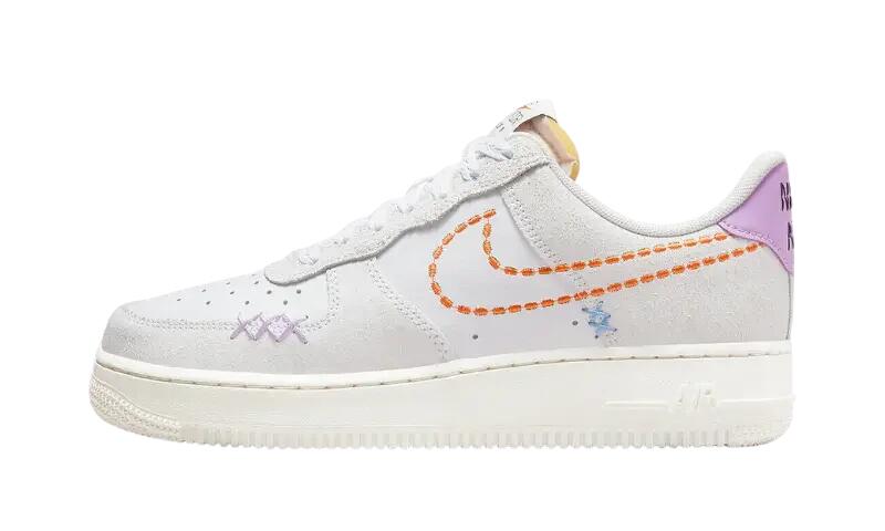 NIKE picture