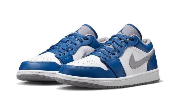 Air Jordan 1 Low True Blue 2/3