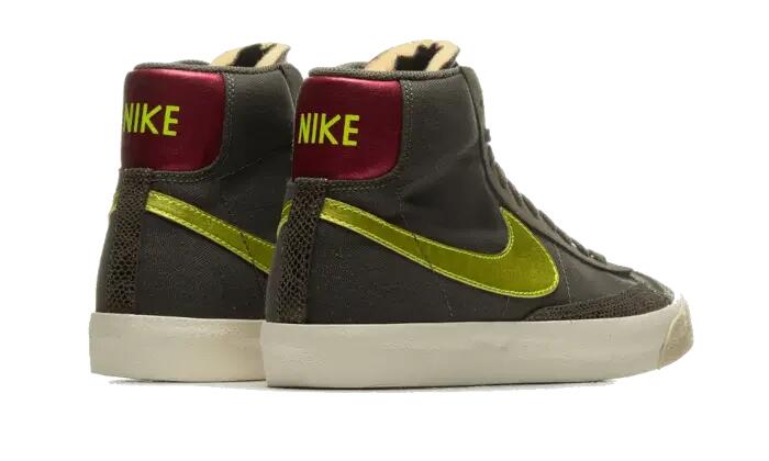 Nike Blazer Mid 77 Olive Snakeskin (W) 3/4