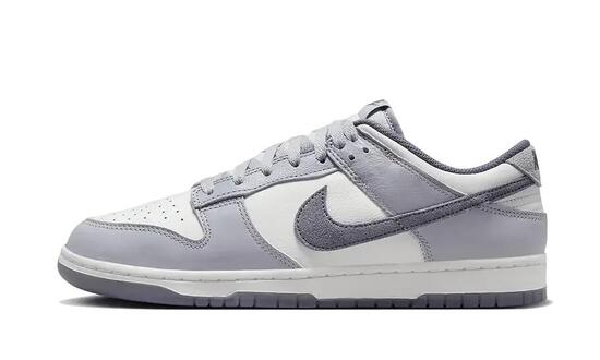 Nike Dunk Low SE Light Carbon