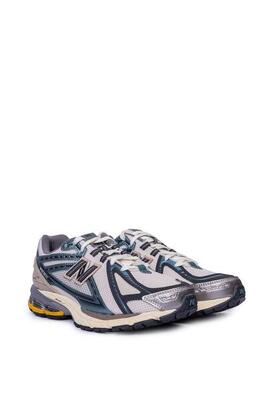 Sneakers unisex 1906r