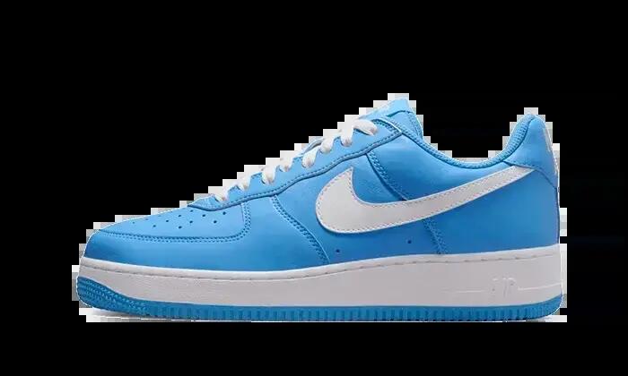 NIKE picture