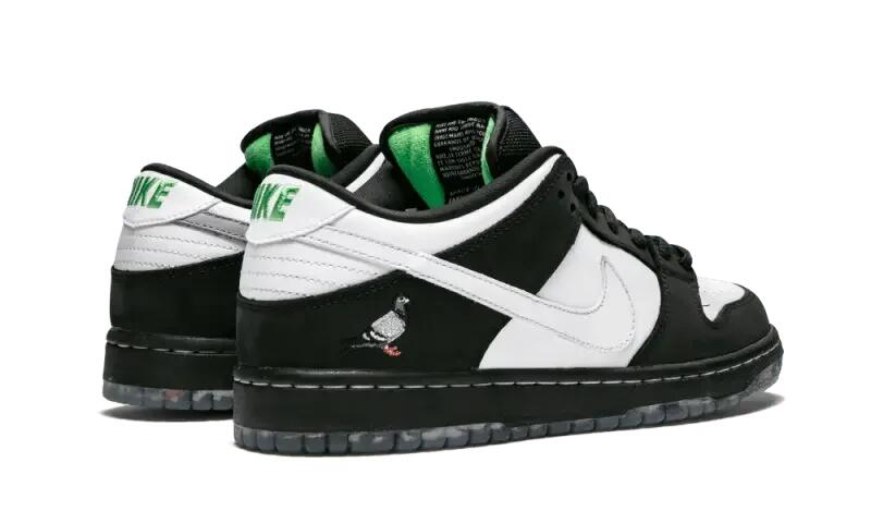 Nike SB Dunk Low Staple Panda Pigeon 3/4