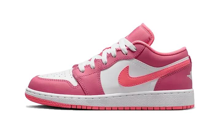Air Jordan 1 Low Desert Berry (GS) 1/3