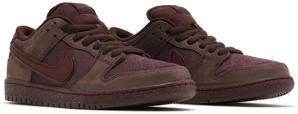 Nike SB Dunk Low City Of Love Burgundy Crush 5/5