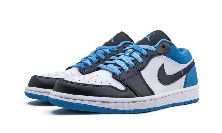 Air Jordan 1 Low SE Laser Blue 2/4