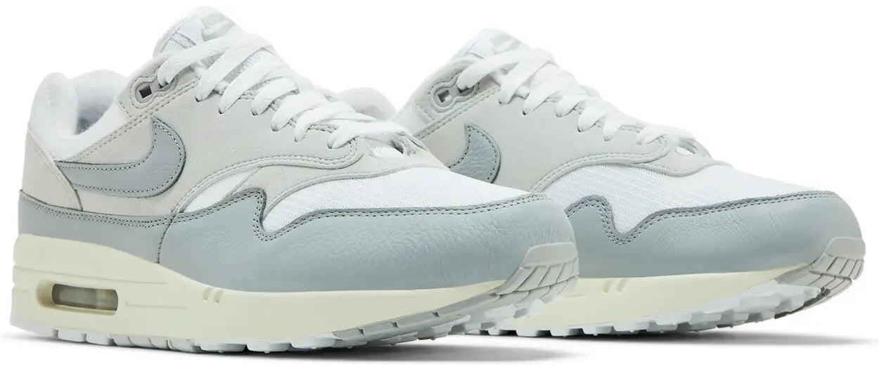 Nike Air Max 1 '87 Pure Platinum (W) 5/5