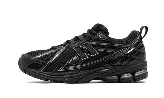New Balance 1906R Black Grey