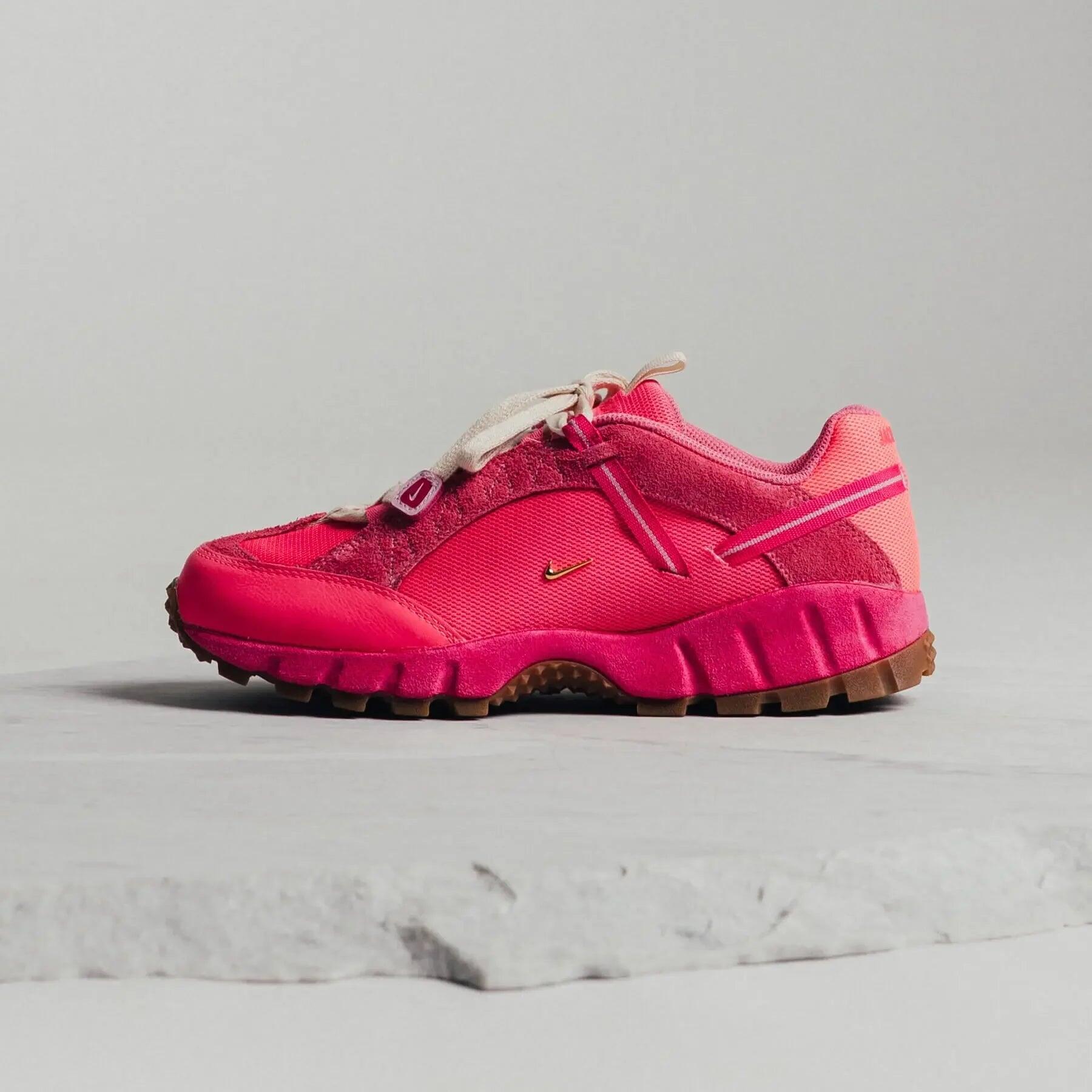 Air Humara LX Jacquemus Pink 4/6