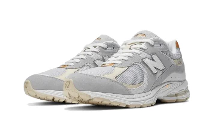 New Balance 2002R Concrete Grey 2/4