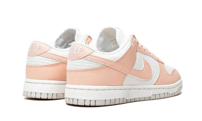 Calzado - Unisex - Bajo estampado - Dunk Low Next - Blanco/Pale Coral 3/4