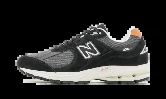 NEW BALANCE picture