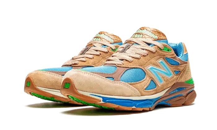 New Balance 990 v3 Joe Freshgoods Outside Clothes 2/4