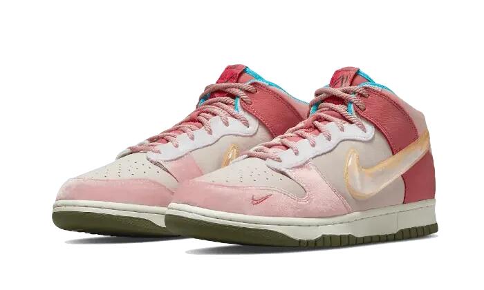 Nike Dunk Mid Social Status Free Lunch Strawberry Milk 2/3