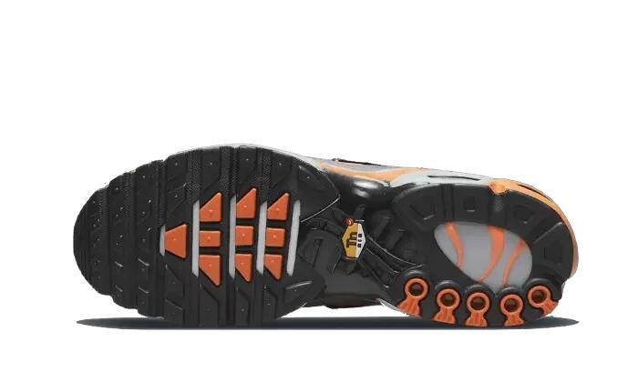 Air Max Plus Grey Orange 3/3