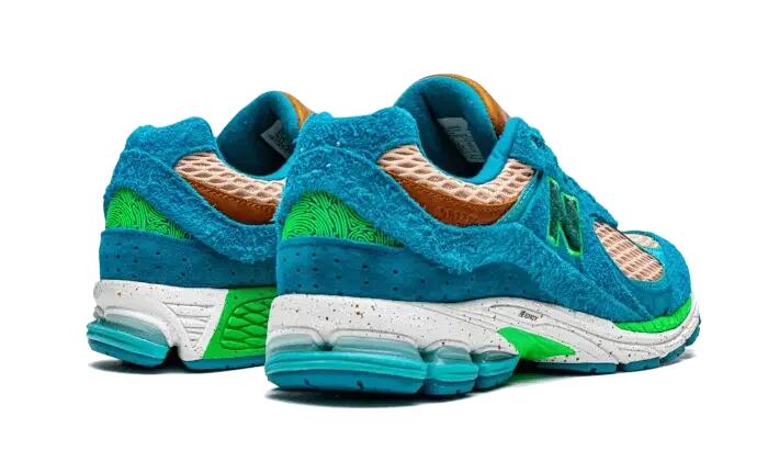 New Balance 2002R Salehe Bembury Water Be The Guide 3/4