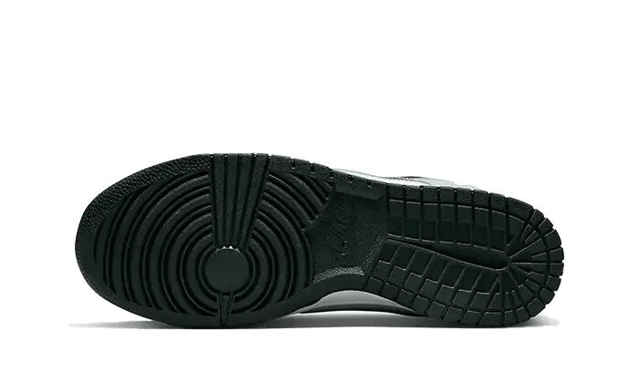 Dunk Low Stencil Swoosh 3/3