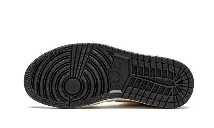 Air Jordan 1 Mid SE Brushstroke 4/4
