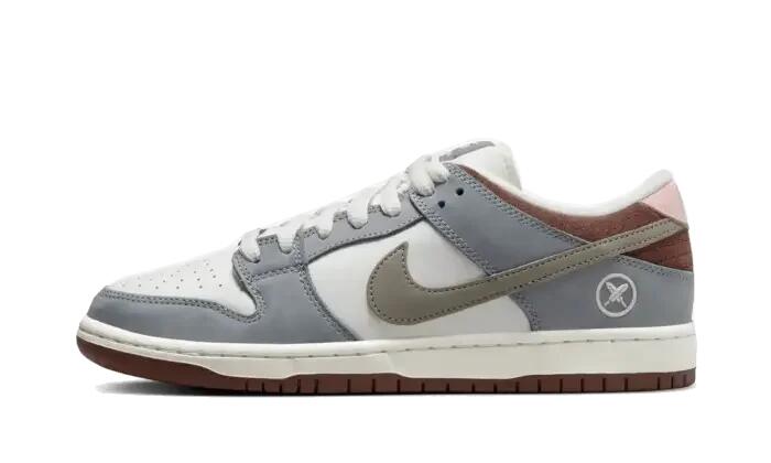 NIKE picture