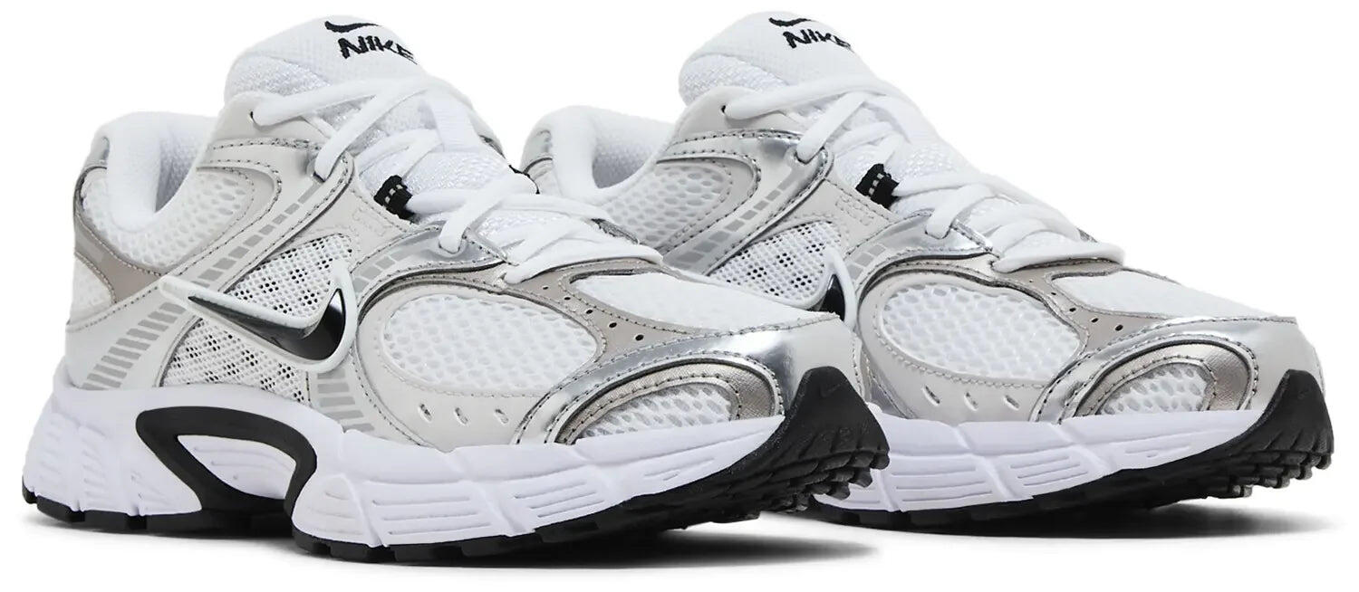 Nike V5 RNR White Vast Grey College Grey Black 5/5