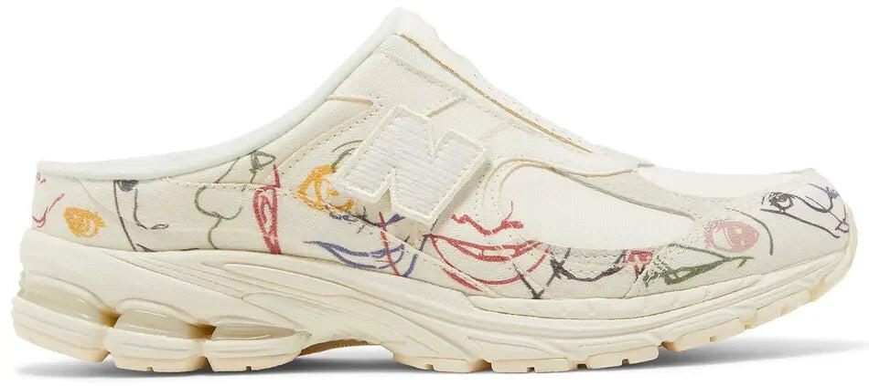 NEW BALANCE picture