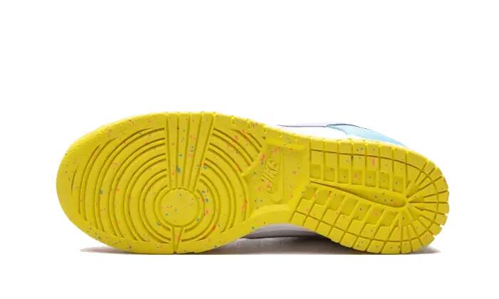 Dunk Low SE Easter (W) 4/4