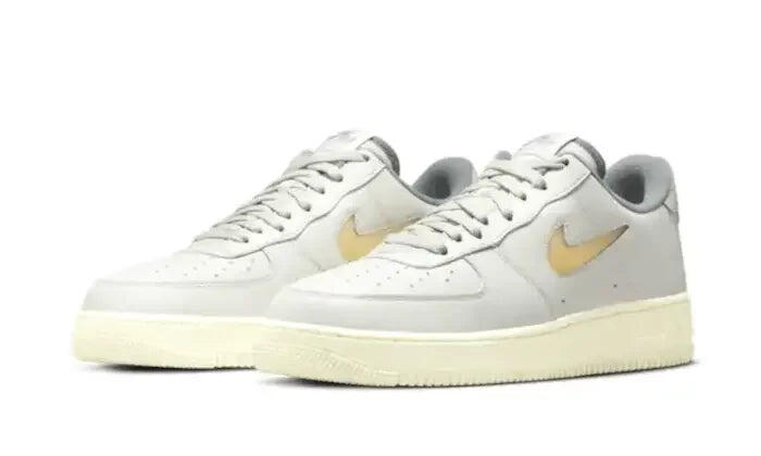 Air Force 1 Low Light Bone and Coconut Milk - Taille : 42.5 EU 2/3