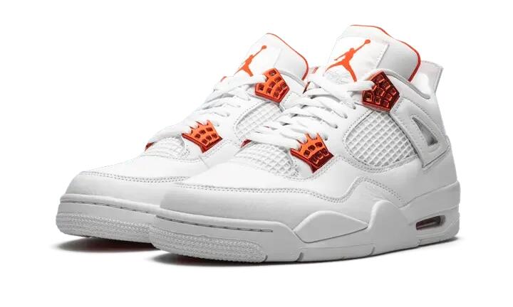 Air Jordan 4 Retro Metallic Orange 2/4