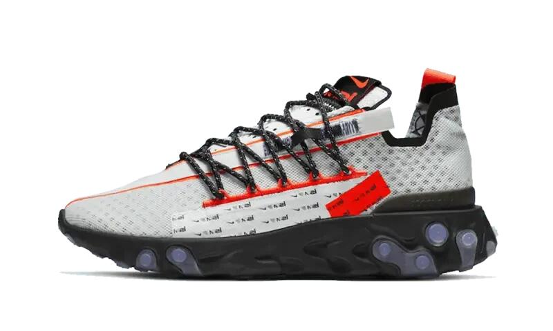 Nike React Runner ISPA Ghost Aqua Total Crimson 1/2