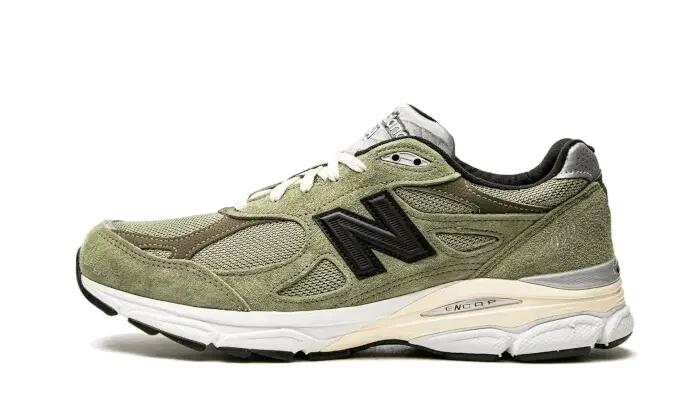 NEW BALANCE picture