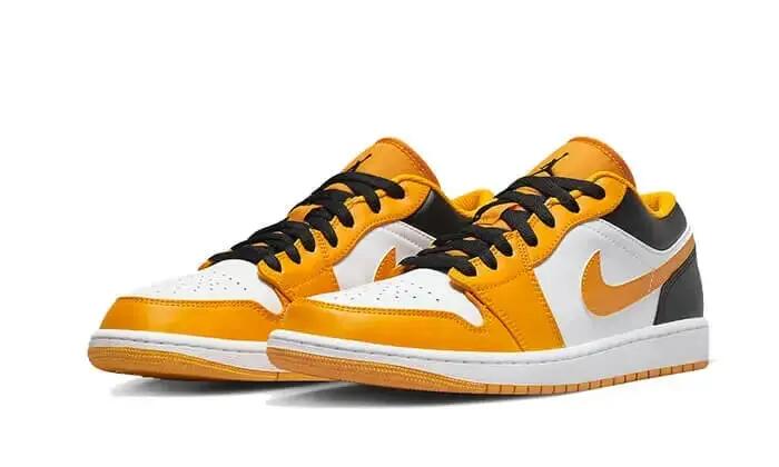 Air Jordan 1 Low Taxi 2/4