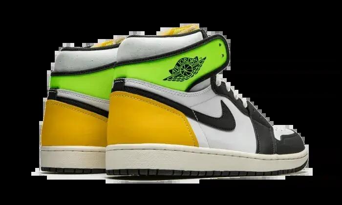 Air Jordan 1 Retro High OG Volt Gold 3/4