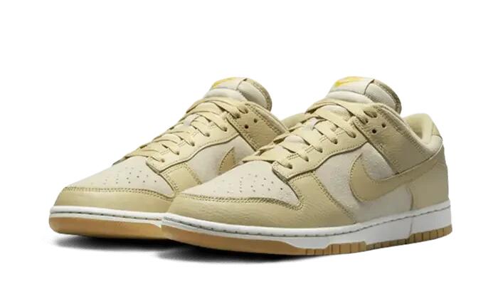 Schoenen - Casual - Heren - Dunk Low - Suède low-top, gumzool - kaki/beige. 2/3