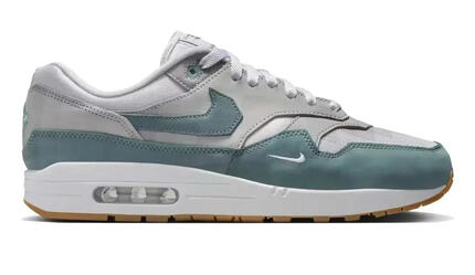 Nike Air Max 1 .SWOOSH Low Poly Adventure