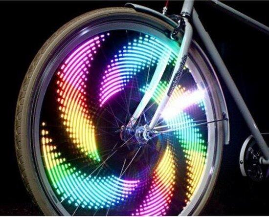Iluminación de radios de ruedas de bicicleta LED 3/6