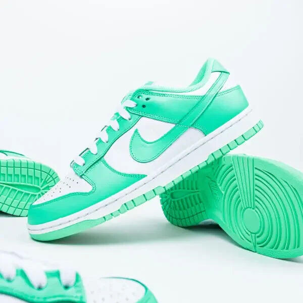 Nike Dunk Low Green Glow (W) 7/7