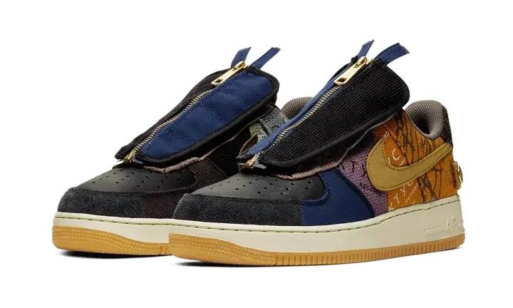 Scarpe - Lifestyle - Unisex - Low-top, edizione Travis Scott - Multicolor. 2/6