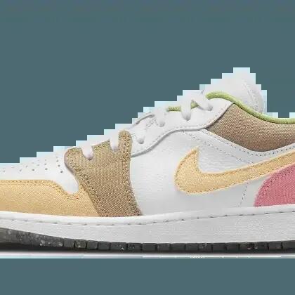 Women - Lifestyle - Shoes - Air Jordan 1 Low - White/Pink-Tan